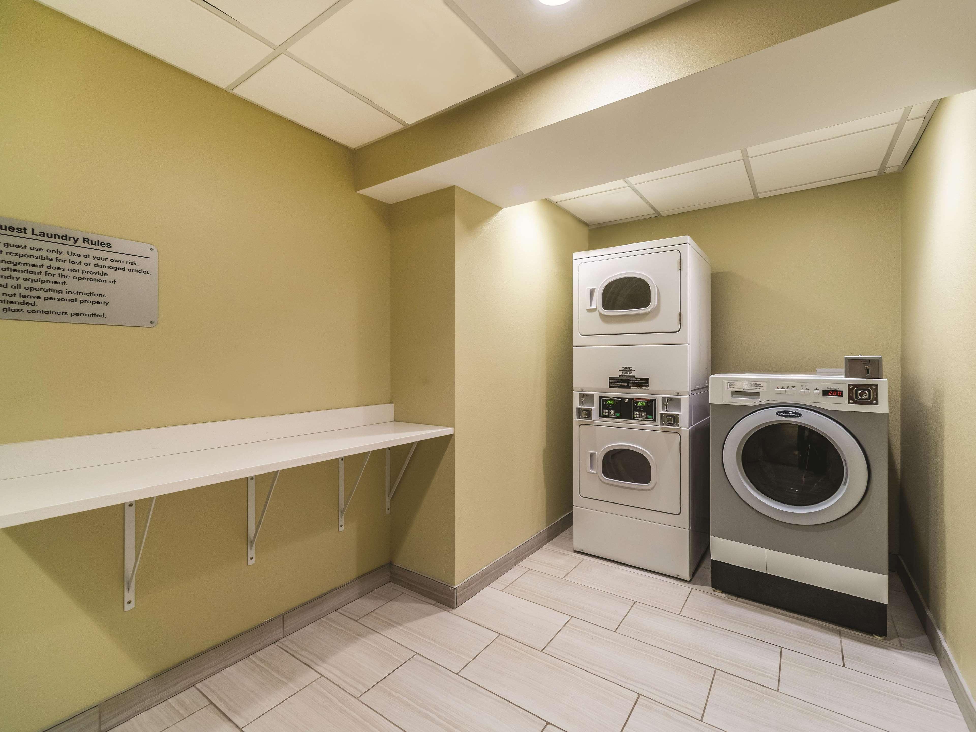 La Quinta By Wyndham Collinsville - St. Louis Eksteriør bilde