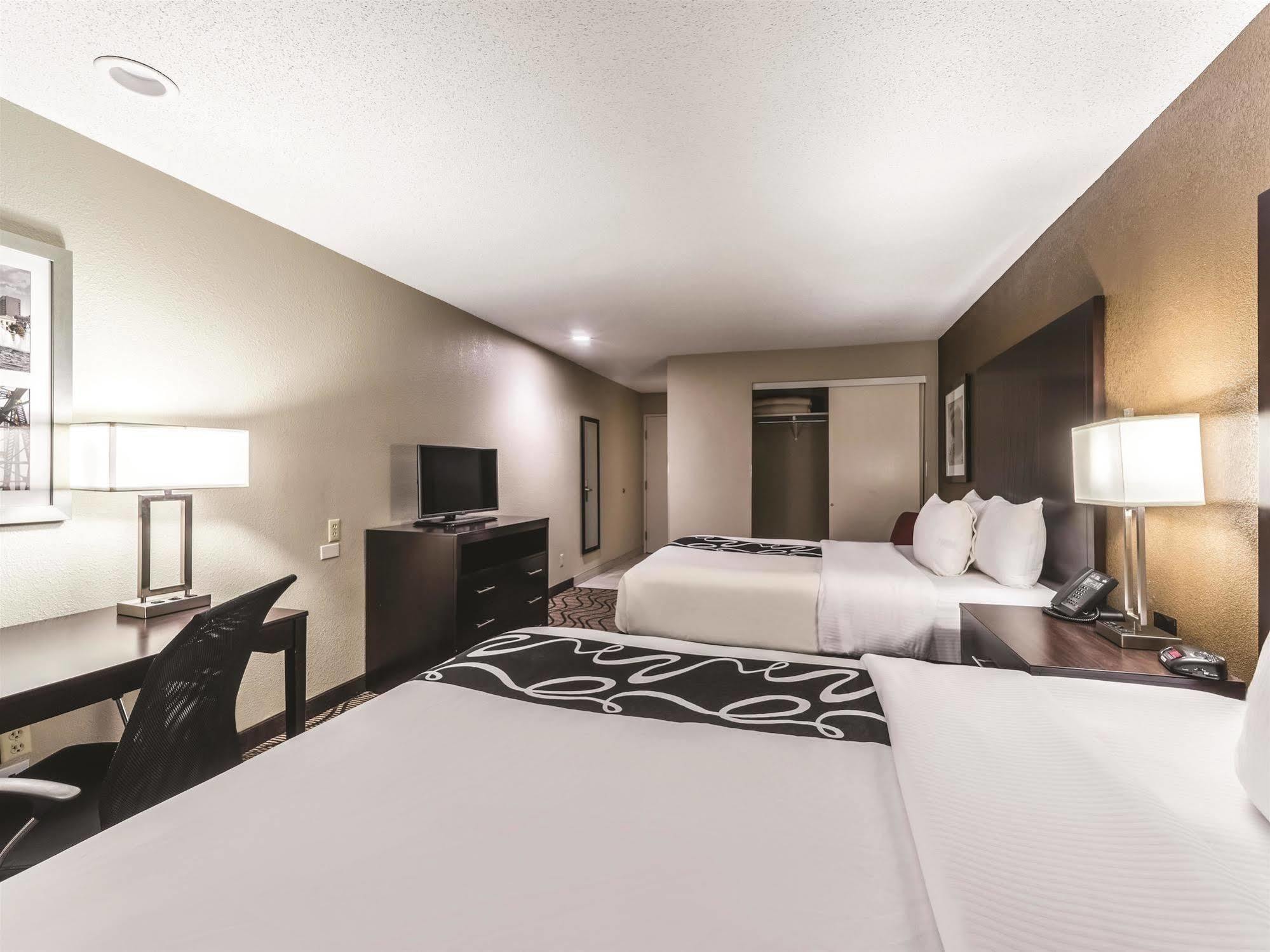 La Quinta By Wyndham Collinsville - St. Louis Eksteriør bilde